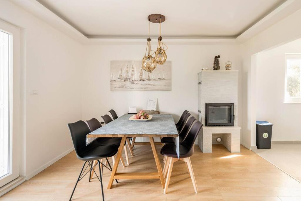 Garden House Sutivan Extérieur photo
